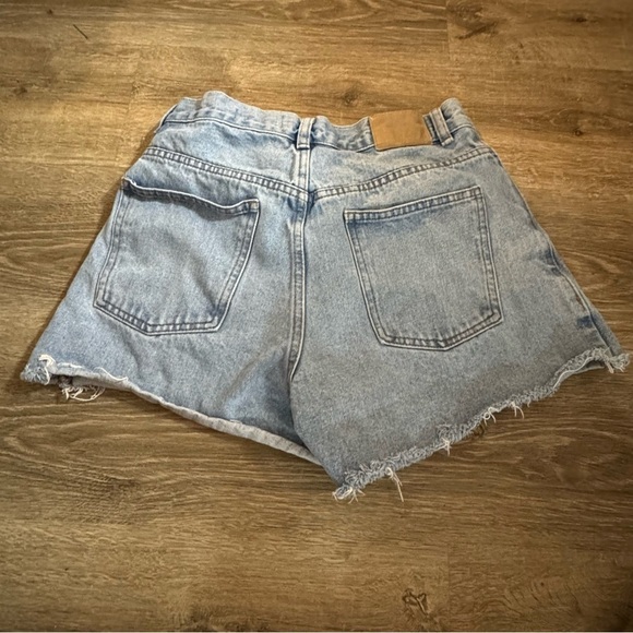 Women's Cotton On High A Line Denim Shorts - Picture 11 of 11